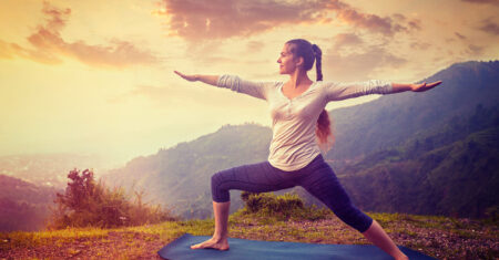 Virabhadrasana 2 , a postura do Guerreiro 2 – um panorama geral