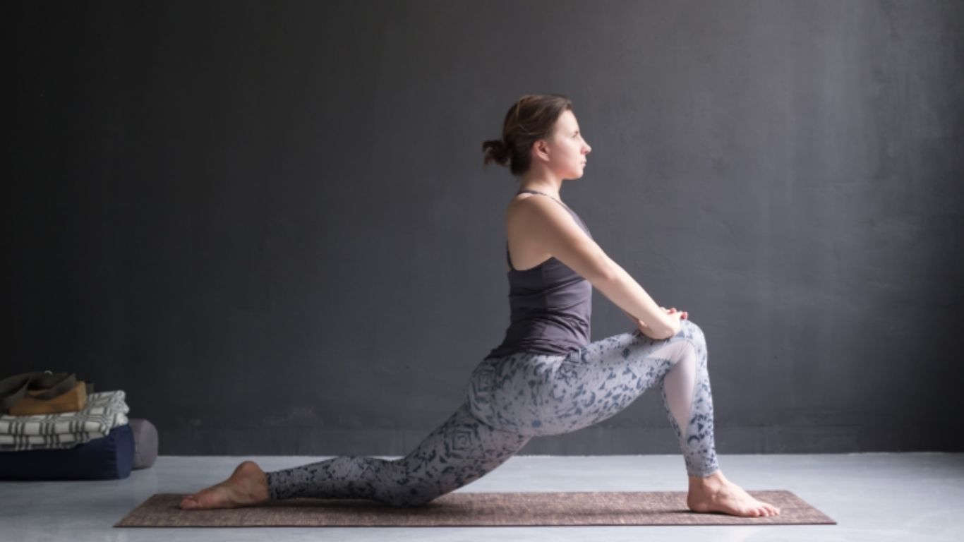 https://omjoy.blog.br/wp-content/uploads/2022/04/porque-praticar-yoga-ioga-beneficios.jpg